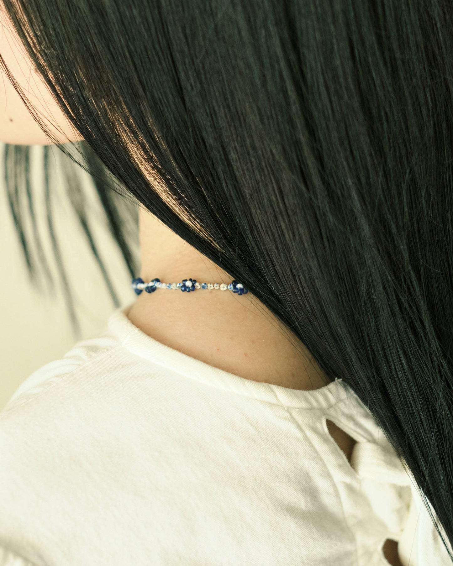 vintage Glass Beads Necklace: Flower