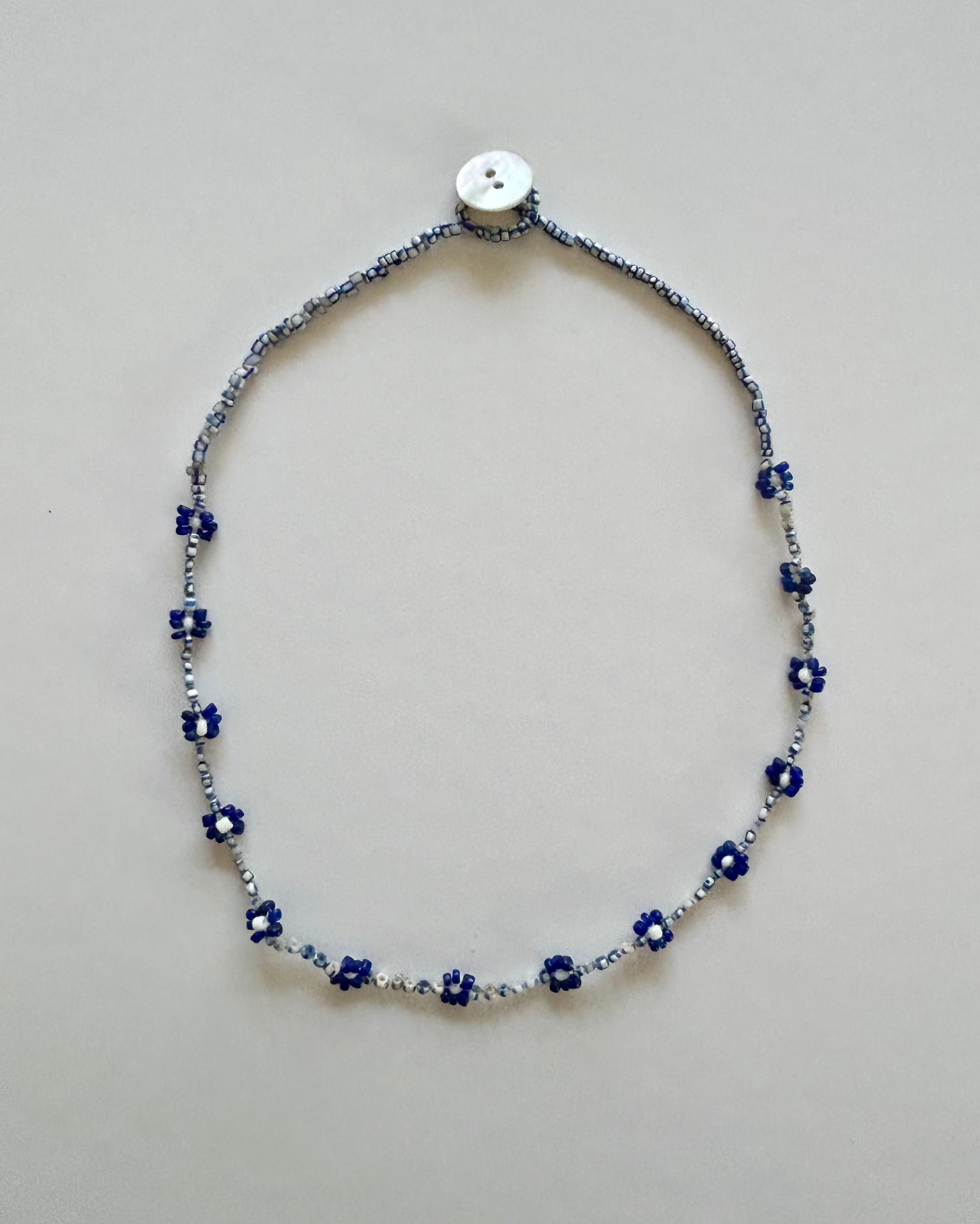 vintage Glass Beads Necklace: Flower